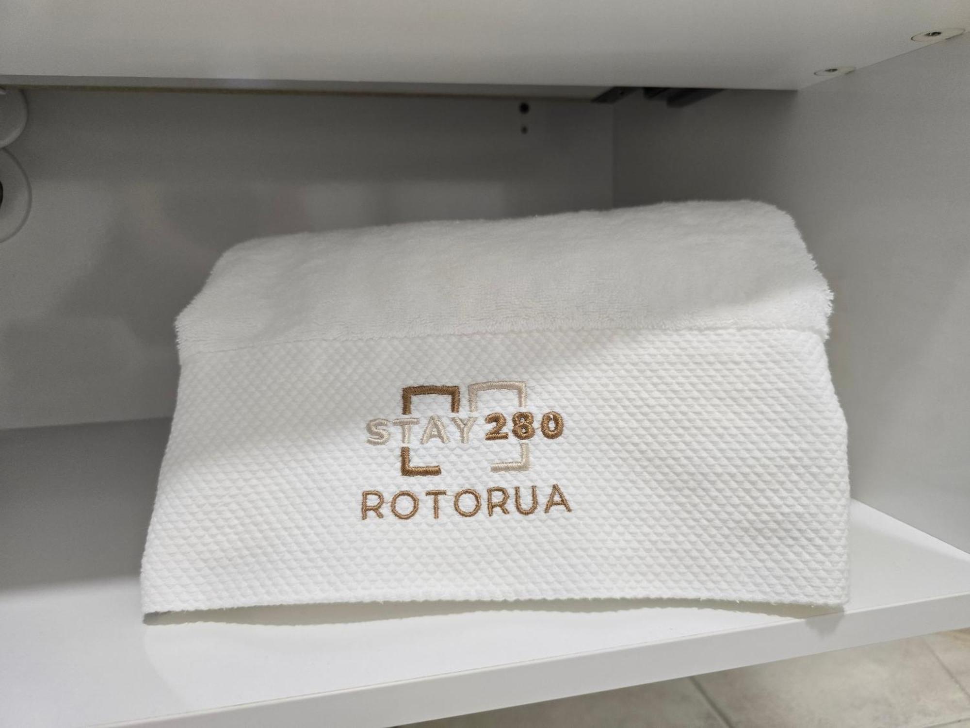 エメラルド スパ モーター イン ロトルア エクステリア 写真